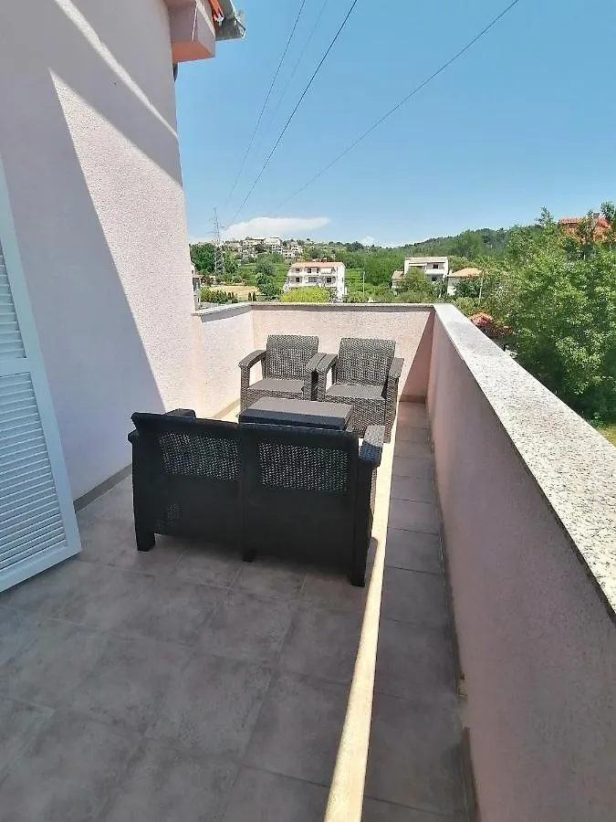 Apartment Lopar 5019a