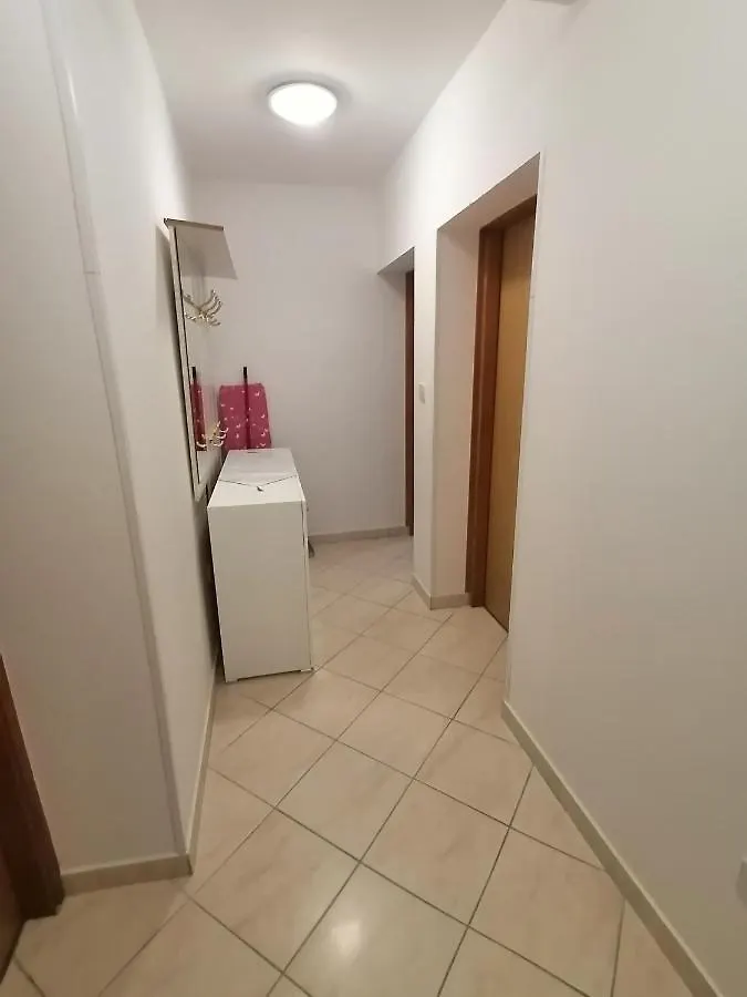 Apartment Lopar 5019A