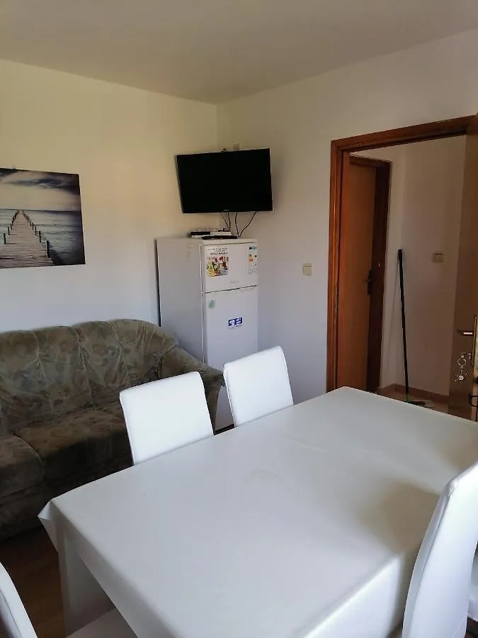 Apartment Lopar 5019A 0*,  Chorvatsko